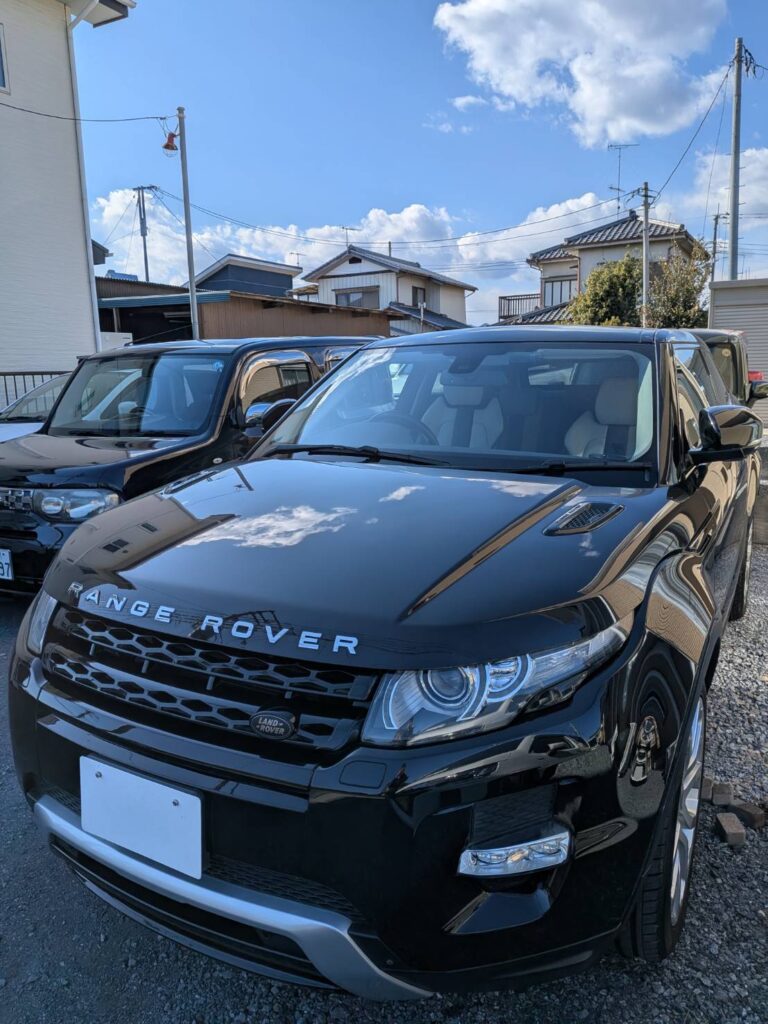 レンジローバー　イヴォーククーペ